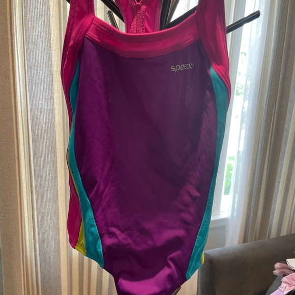 Speedo Other - Speedo racerback bathing suit 🏊‍♀️ 🩱 size 6x